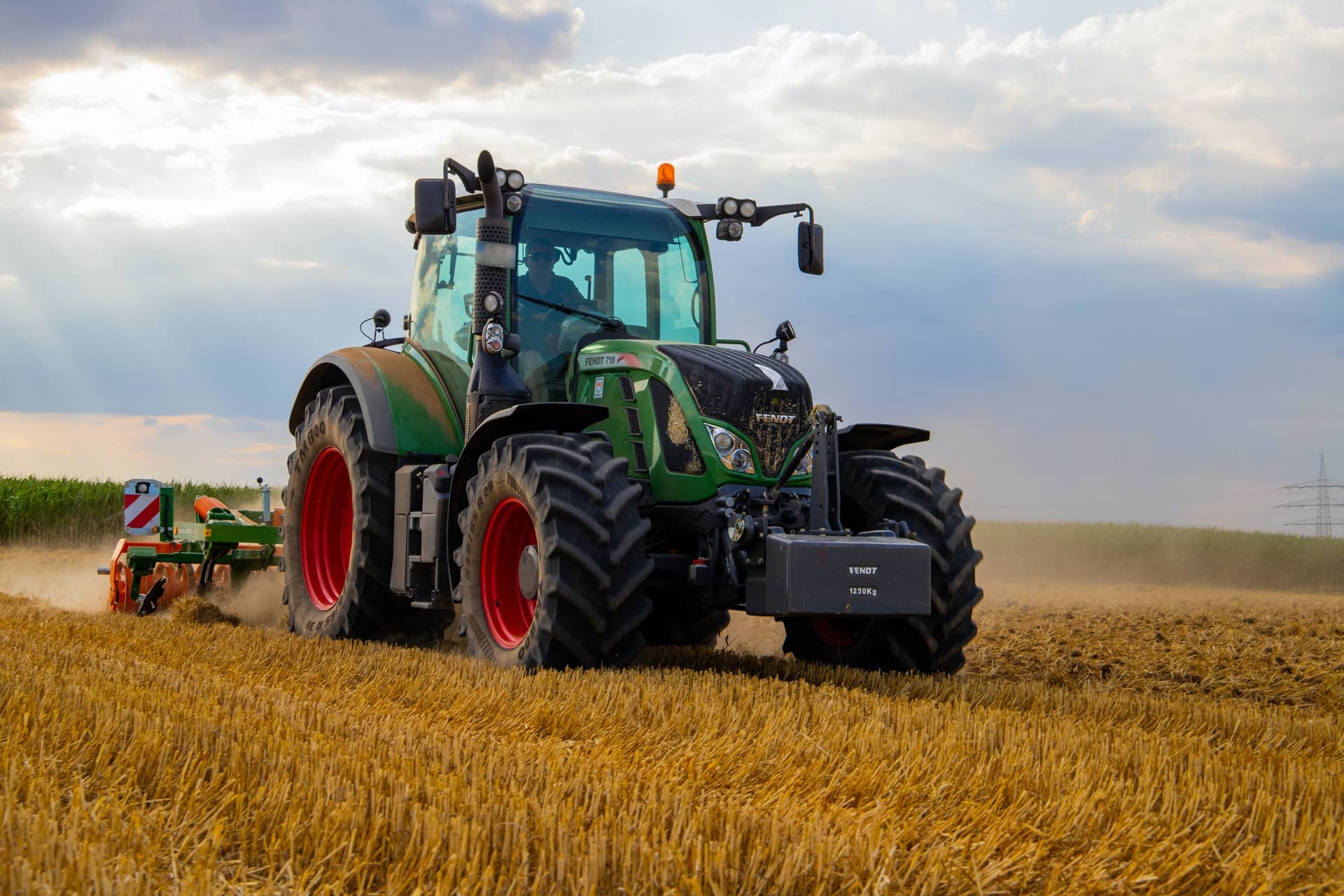 food traceability, food supply chain, traceability practices, blockchain traceability
